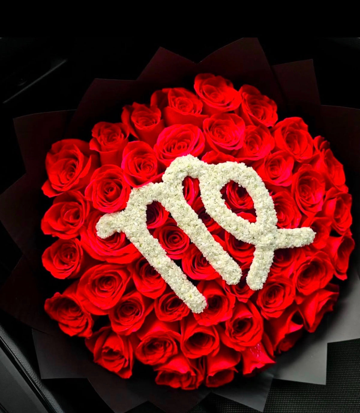 50 roses + Zodiac sign